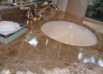 Marble Vanity – Marble restoration to remove large dull etch mark